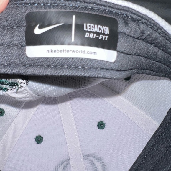 Men’s Nike Oregon ducks hat - Picture 3 of 5